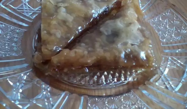 Baklava sa cimetom, orasima i maslacem
