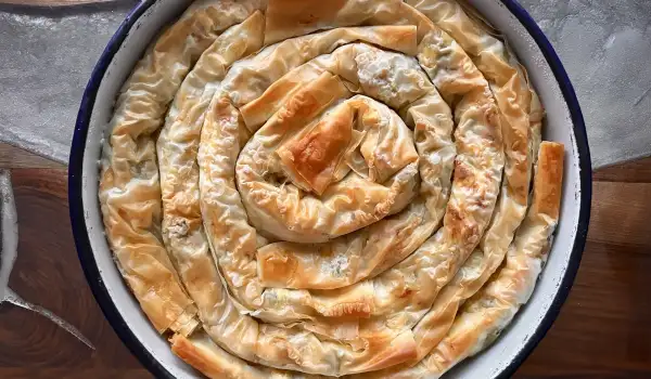 Pita savijača sa prazilukom