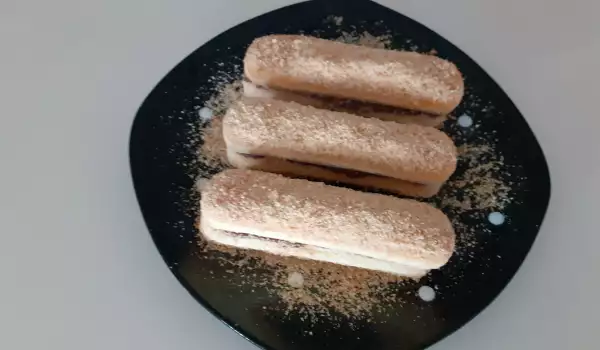 Piškota sendviči