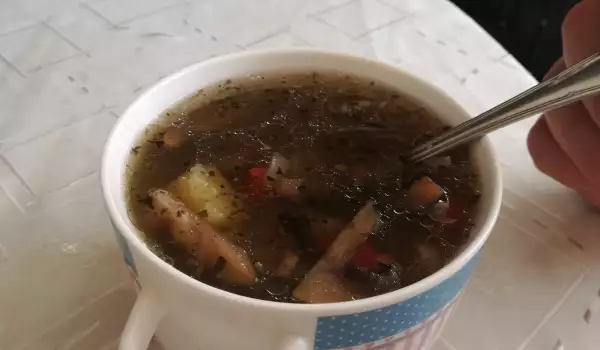 Bistra supa od pečuraka
