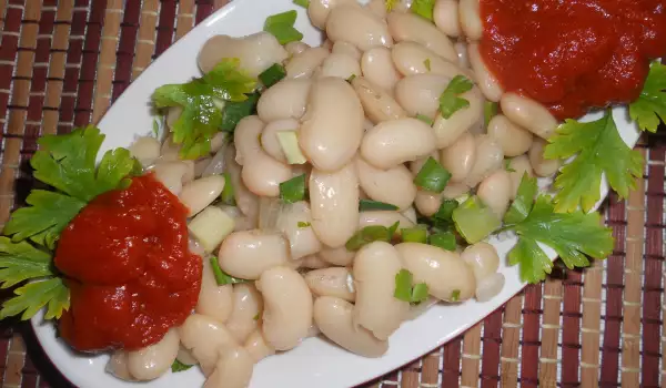 Tradicionalna salata od pasulja