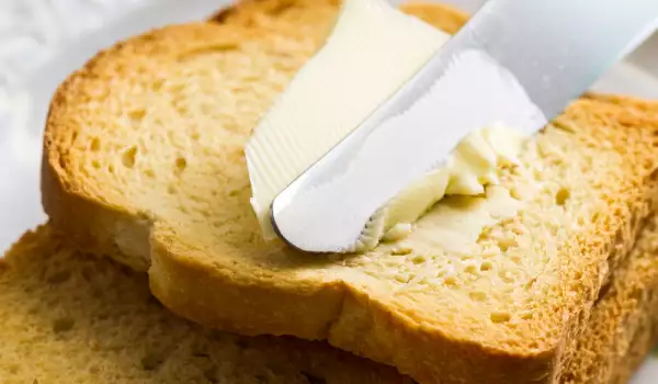 Da li je bolje da jedete maslac ili margarin?