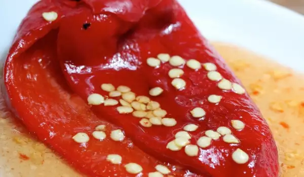 Kako da lako oljuštimo pečene paprike?