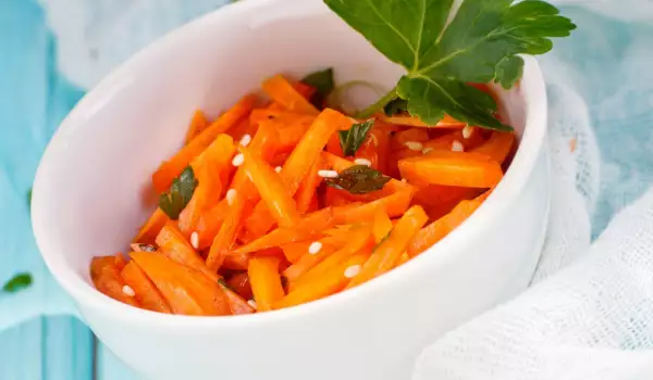 Salata od šargarepe u soja sosu