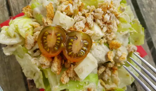 Cezar salata sa sosom od inćuna - Recept | BonApeti.rs