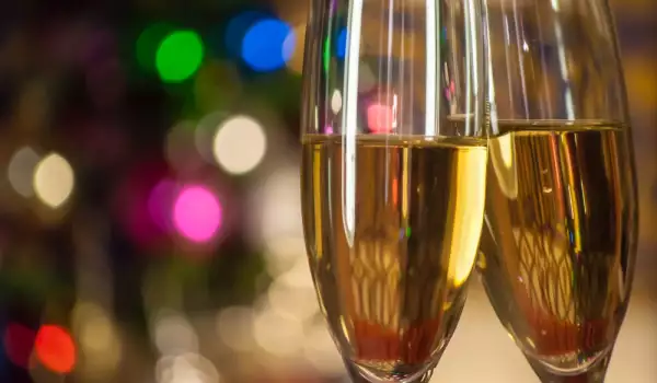 Najpoznatije penušavo vino je šampanjac