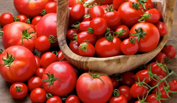Koje vitamine sadrži paradajz?