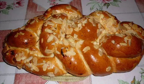 Češki Uskršnji kolač (kozunak)