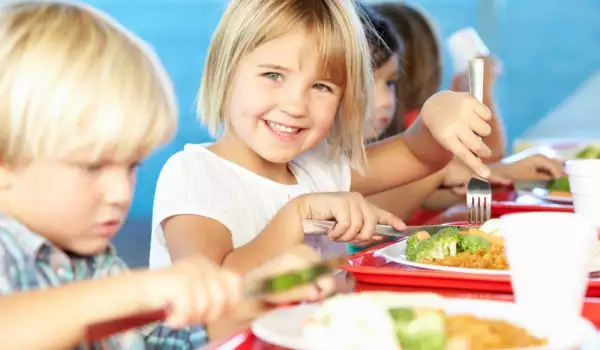 Šta dete može da jede kada ima problema sa stomakom?