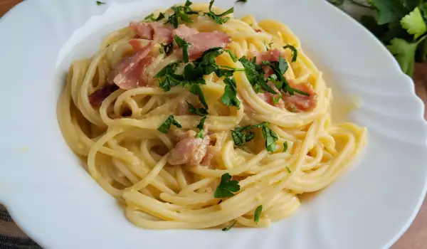 Klasične Špagete Karbonara