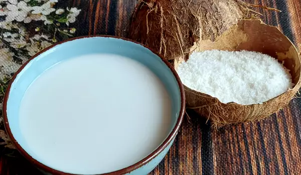 Kokosovo mleko od kokosovog brašna