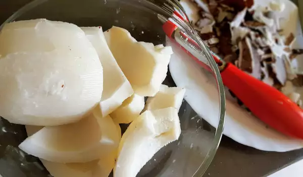 Domaći kokosov sirup