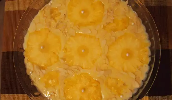 Jednostavni desert sa ananasom