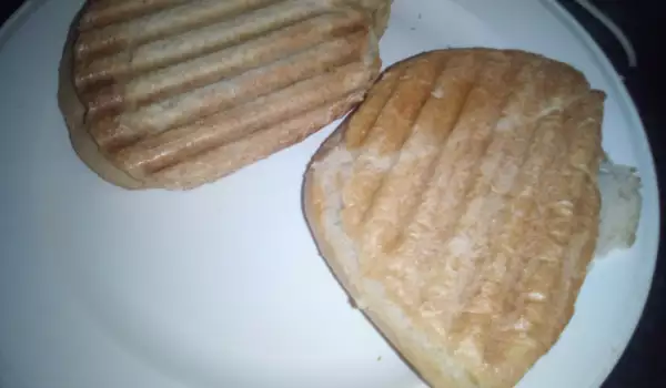 Dečiji tost sendviči