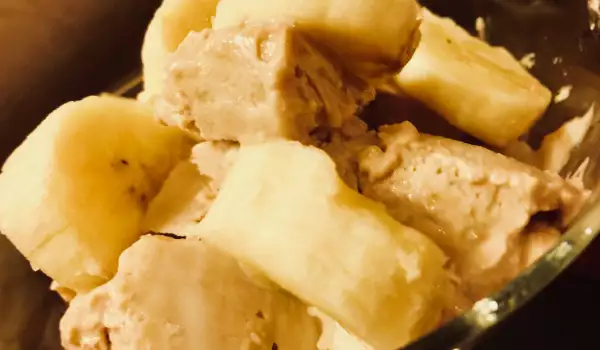 Koristan domaći kakao sladoled sa bananama