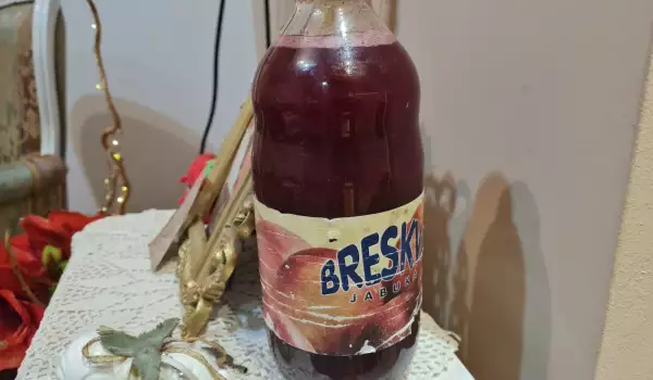 Bakin domaći voćni sok