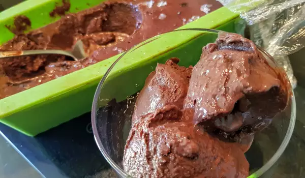 Pravi domaći čokoladni sladoled