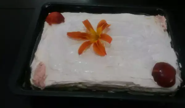 Cvetna torta sa filom od jaja i mleka