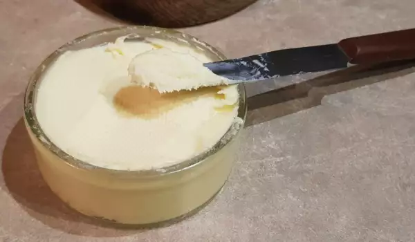 Domaći maslac od slatke pavlake