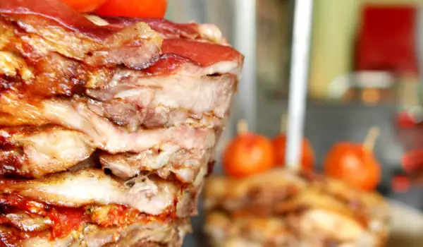 Kako se marinira meso za domaći giros?