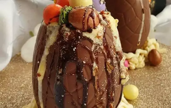 Čokoladna jaja sa Baileis-om i sladoledom