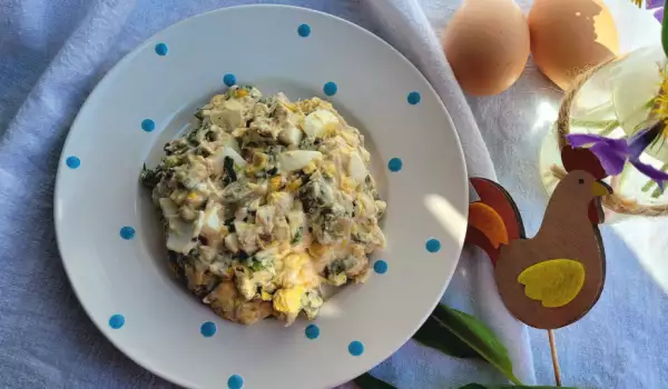 Salata od jaja sa tunjevinom i kukuruzom