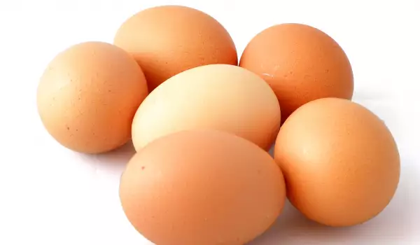Zašto jaje ispliva na površinu kada se skuva?