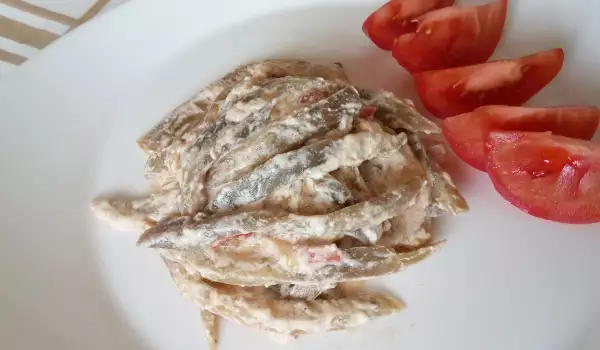 Keto fetučini od patlidžana sa paradajzom, parmezanom i pavlakom