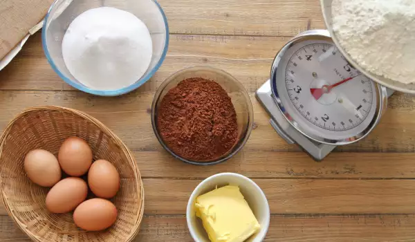 Koliko se praška za pecivo i sode bikarbone stavlja na 1 kg brašna?
