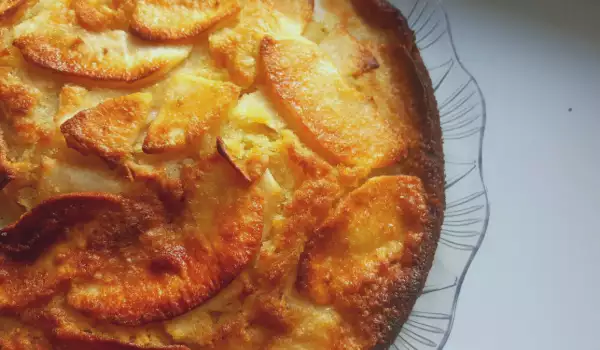 Francuski maslac kolač sa jabukama