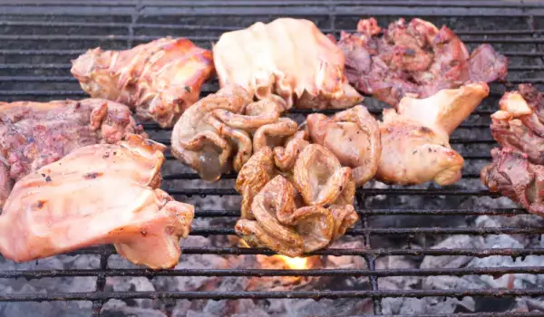 Koji deo svinje je najbolji za roštilj?
