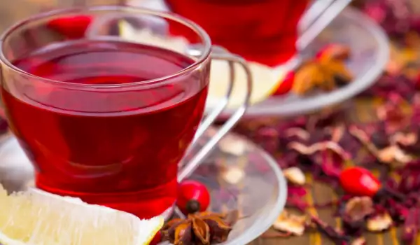 koristi čaja od hibiskusa
