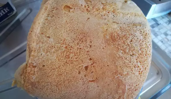 Hleb sa heljdom u pekaču za hleb