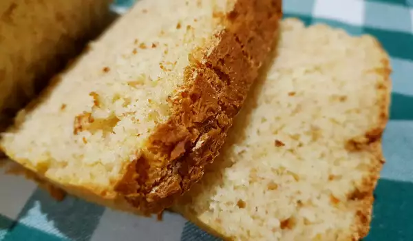 Hleb od pirinčanog i kukuruznog brašna