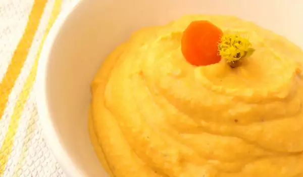 Karotinski humus sa bundevom i šargarepom