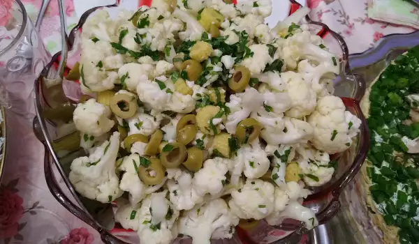 Salata od karfiola i maslina