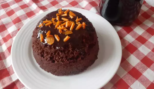 Kakao kolač u posudi