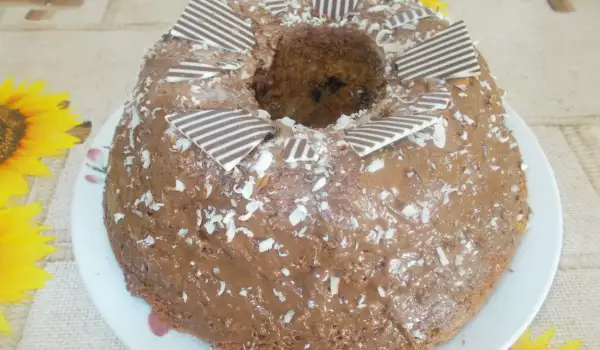 Čokoladni kolač sa lešnicima