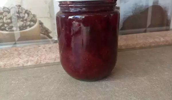 Džem od jagoda i rabarbare