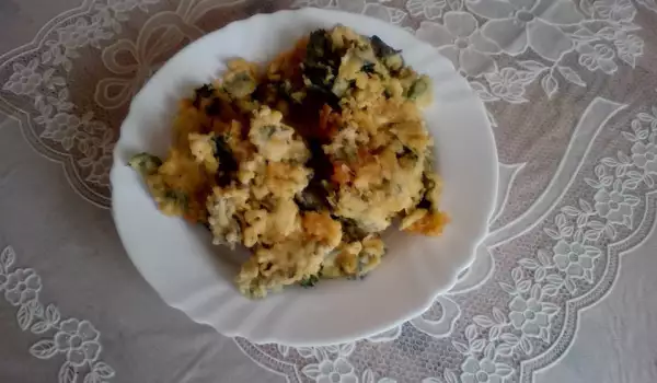 Pohovani vrhovi koprive