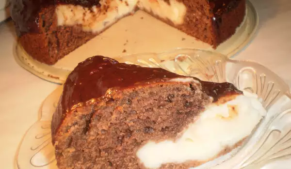 Čokoladni kolač sa krater kremom
