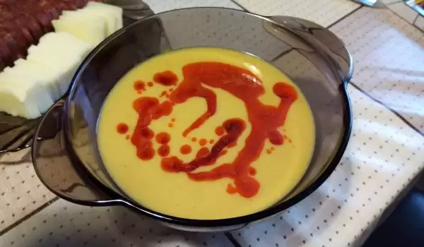 Turska krem supa od crvenog sočiva