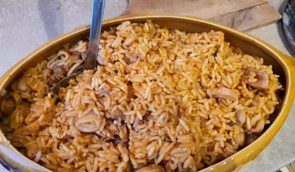 Jednostavan rižoto sa lignjama
