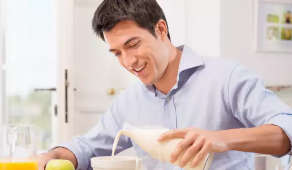 Da li je punomasno mleko korisno za vas?