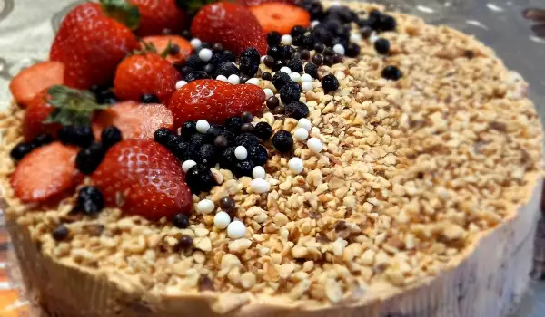 Medena torta Medovik sa karamel kremom