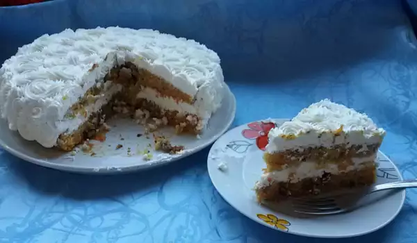 Torta od šargarepe sa filom od pavlake