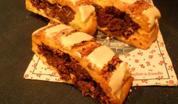 Napuljski kolač od maslaca sa trešnjama Amarena