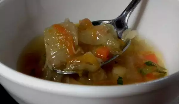 Šarena supa od povrća sa topljenim sirom