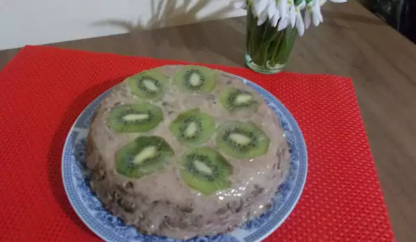 Okrenuti kolač sa kivijem bez pečenja
