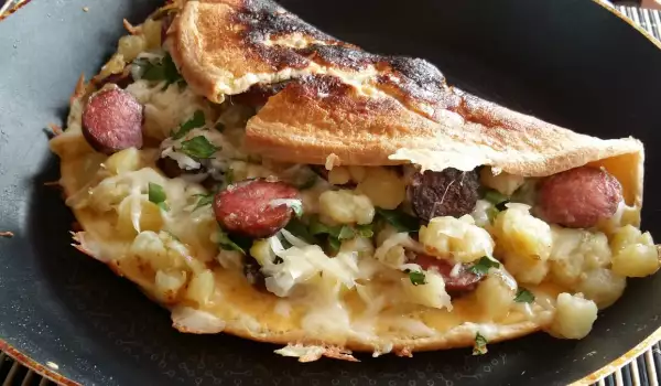 Omlet sa krompirom i čorizo kobasicom